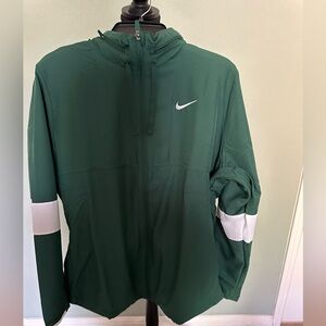 Nike Dry Womens Jacket Green and White Bomber Jacket. Size X-Large. NWT.